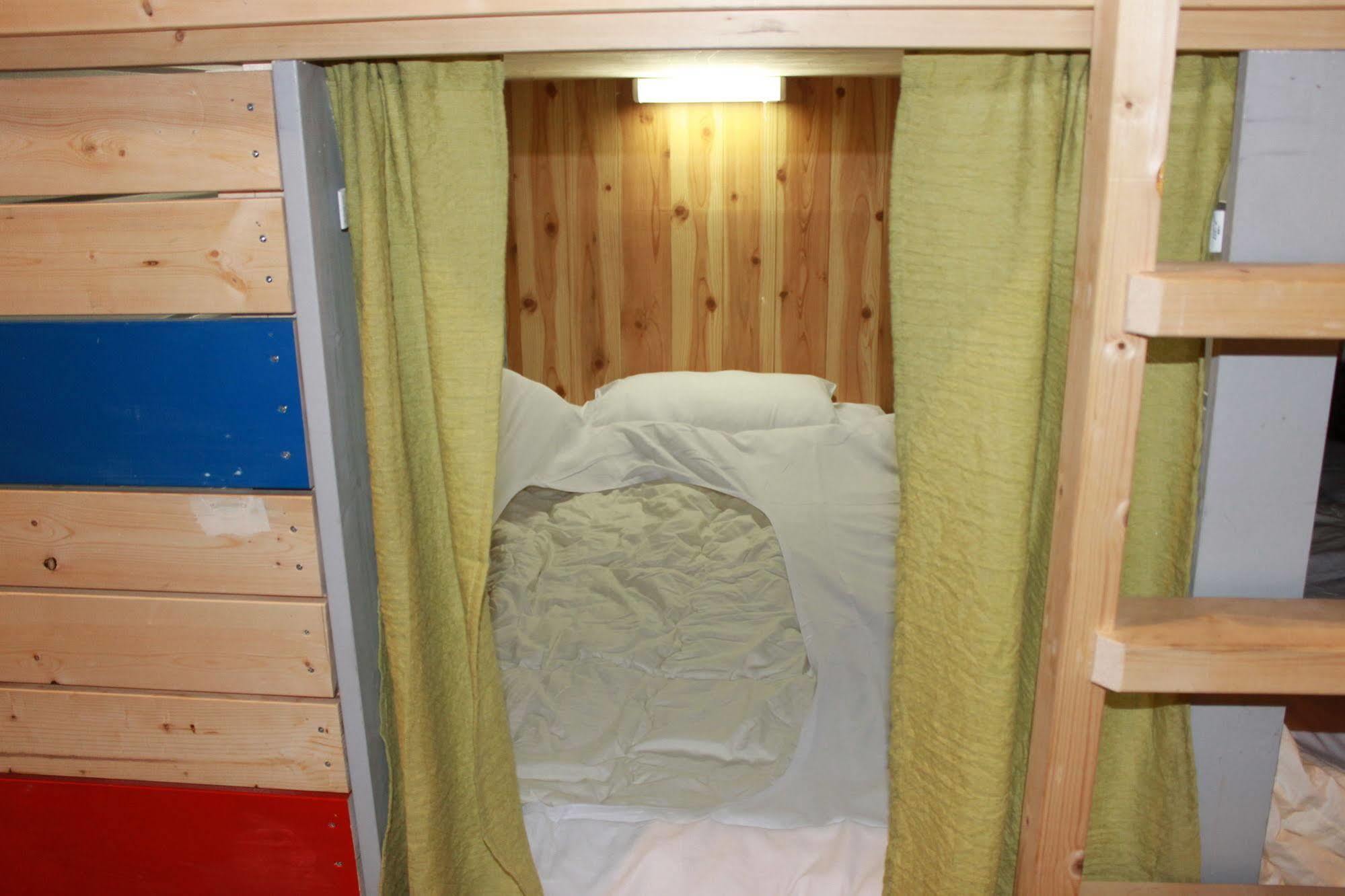 Hostel Azalea Tokyo Ngoại thất bức ảnh
